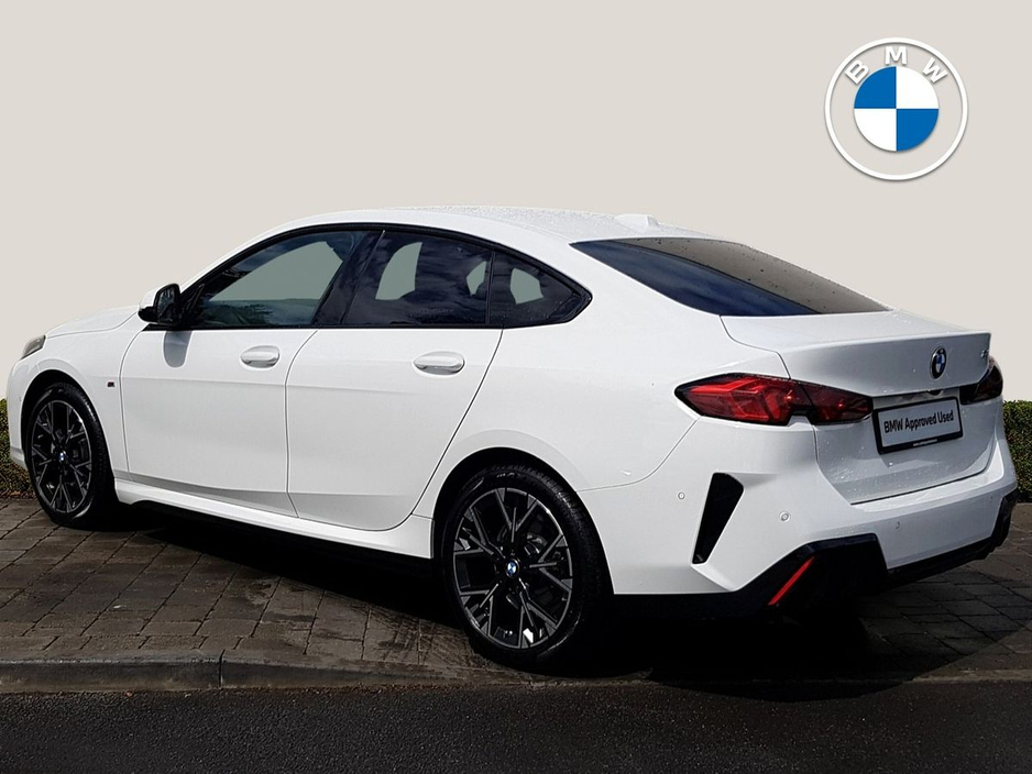 2025 BMW 2 Series - image 2