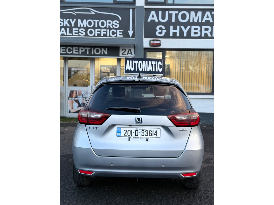 2020 Honda Jazz - image 7