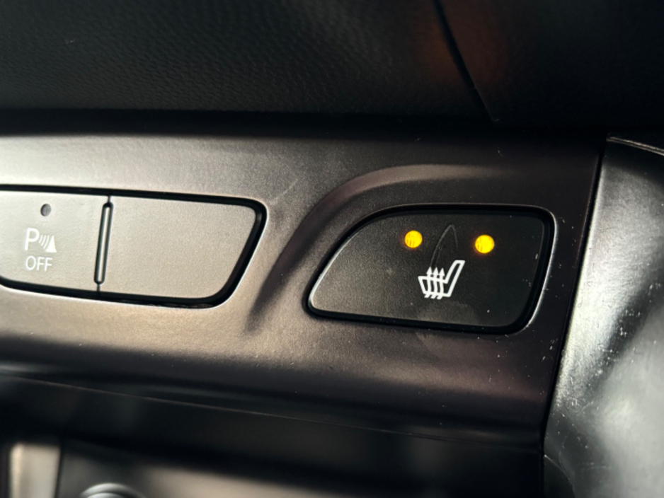 2013 Hyundai ix35 - image 11