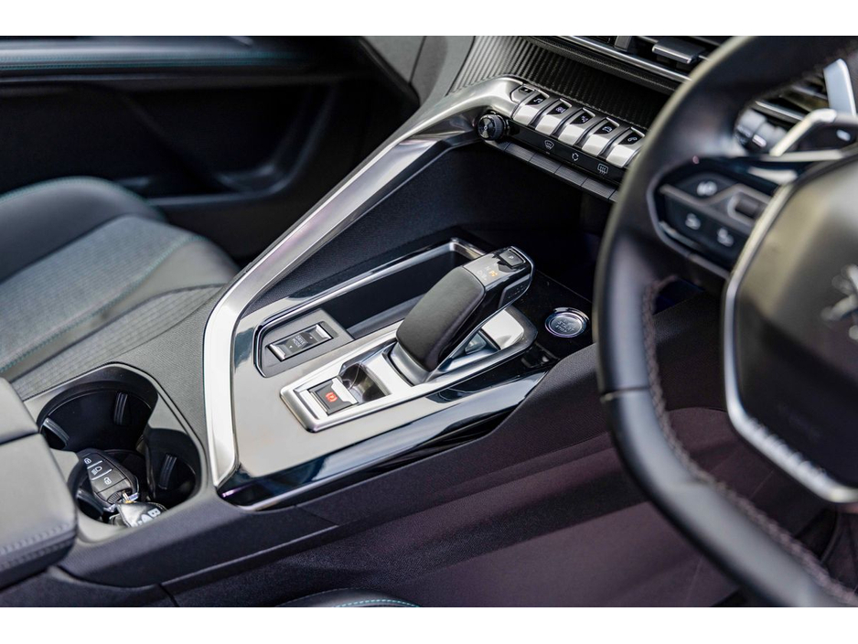 2021 Peugeot 3008 2021 Peugeot 3008 HYBRID2 PHEV 225bhp Allure €24,950