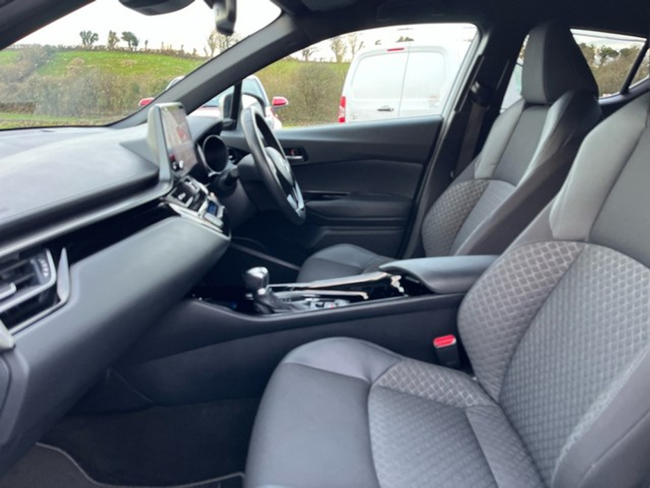 2023 Toyota C-HR C-HR HYBRID SPORT