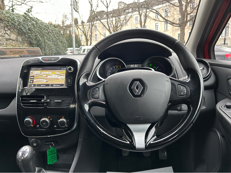 2015 Renault Clio IV DYNAMIQUE 1.2 PET 7 4DR PETROL €6,995