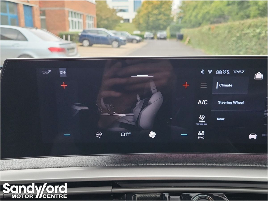 2025 Peugeot 5008 - image 19