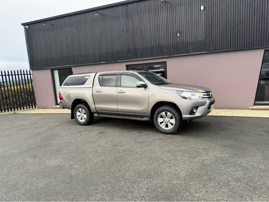 2018 Toyota Hilux - image 9
