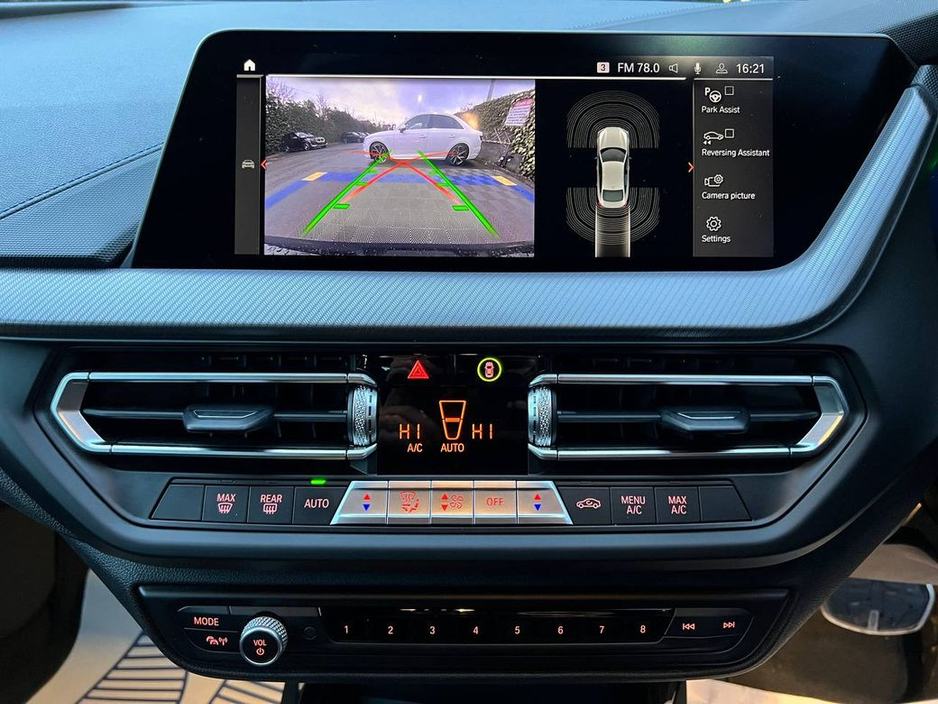 2021 BMW 2 Series 218d M-SPORT 2.0 // LOW MILEAGE // FULL SERVICE HISTORY // APPLE CARPLAY €32,900