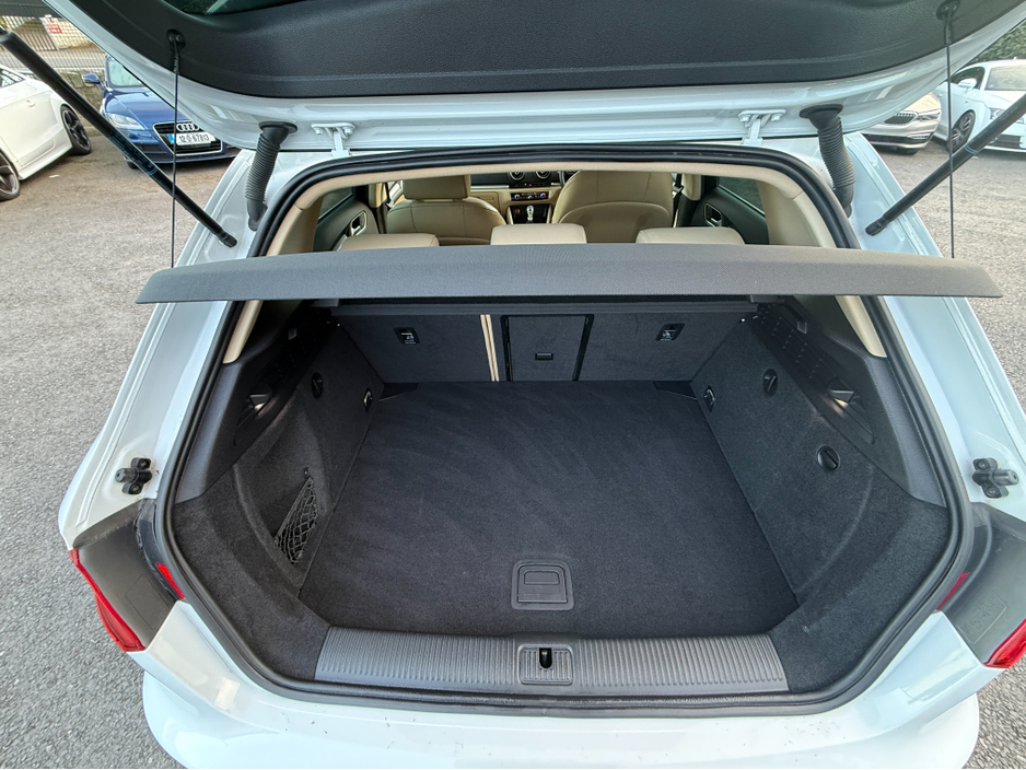 2013 Audi A3 - image 23