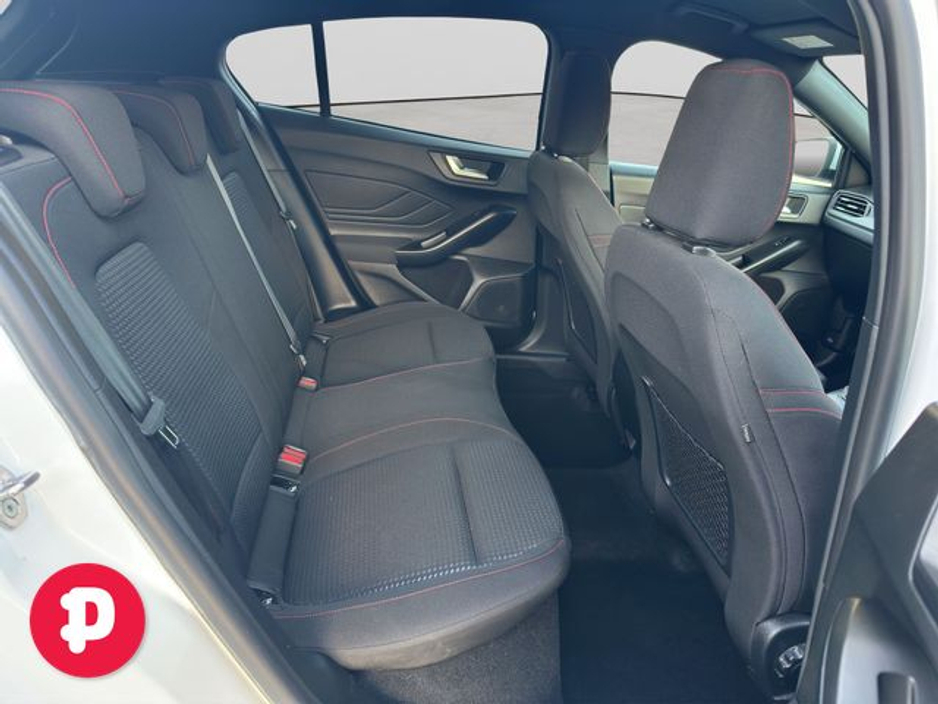 2023 Ford Focus - image 15