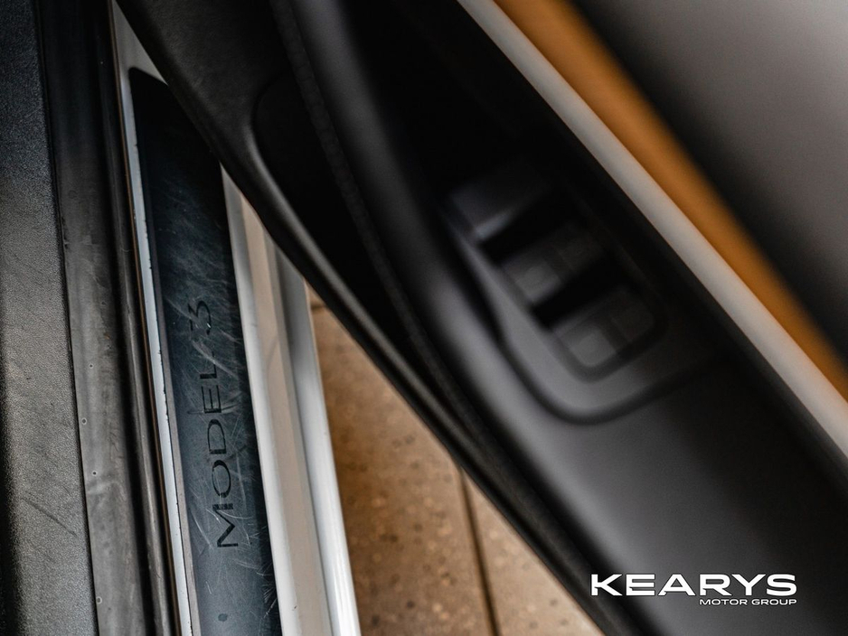 2021 Tesla Model 3 - image 29