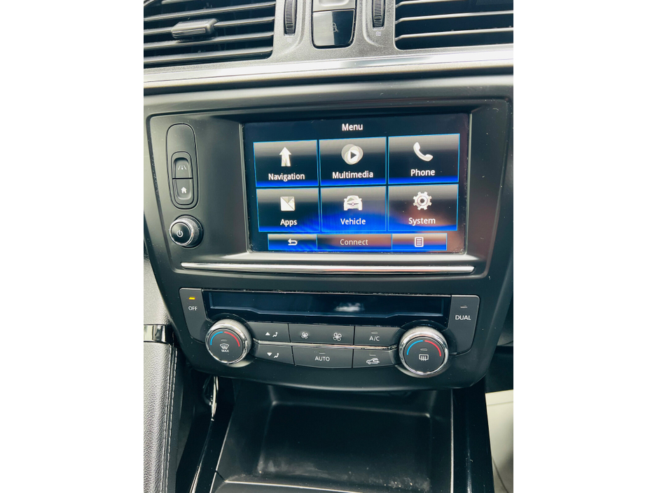 2017 Renault Kadjar - image 8