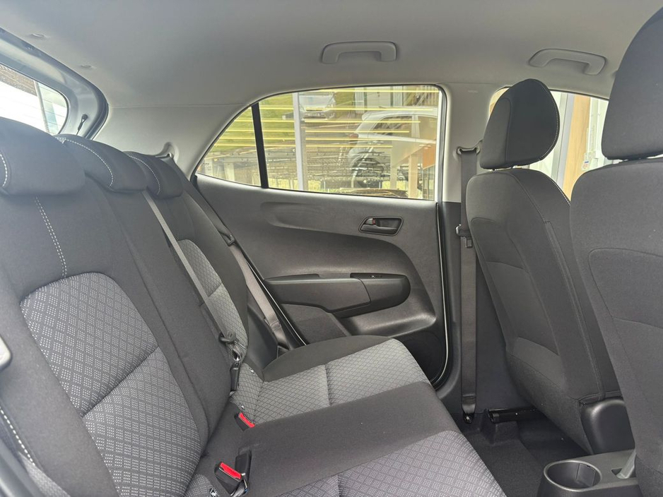 2026 Kia Picanto - image 23