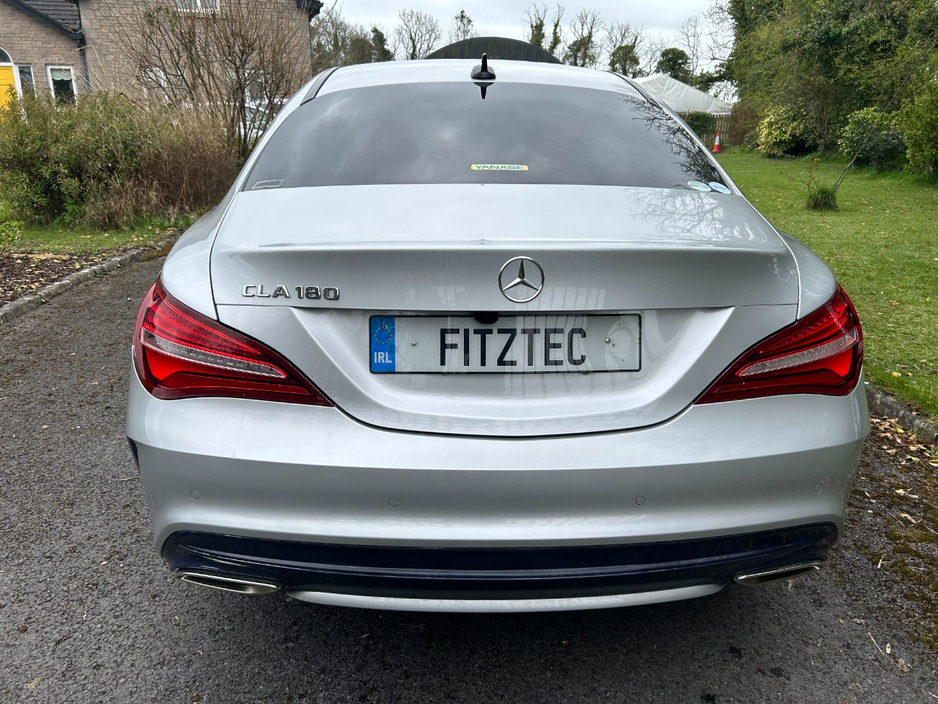 2018 Mercedes-Benz 180 - image 5