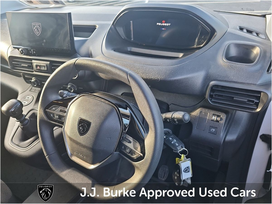 2025 Peugeot Partner PARTNER PRO PLUS1.5 HDI 100 65