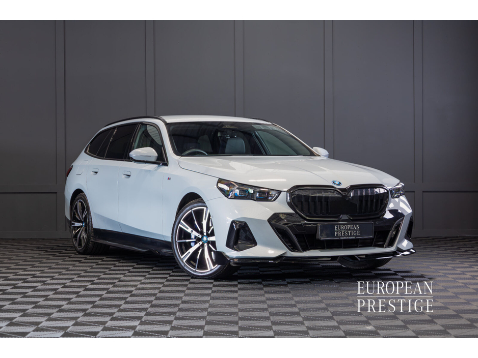 2025 BMW 5 Series 530e M Sport €63,950