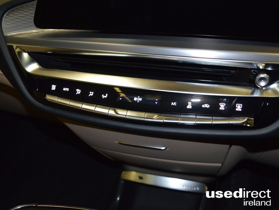 2026 Cadillac Lyriq - image 10