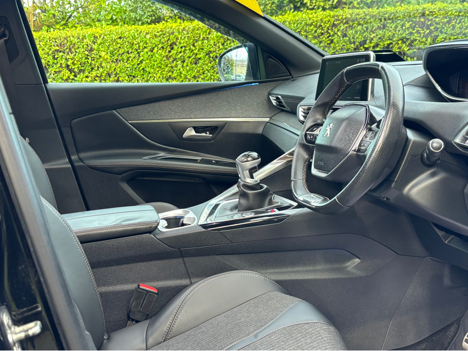 2017 Peugeot 3008 GT-LINE 1.6 BLUE HDI 120 4DR €14,999