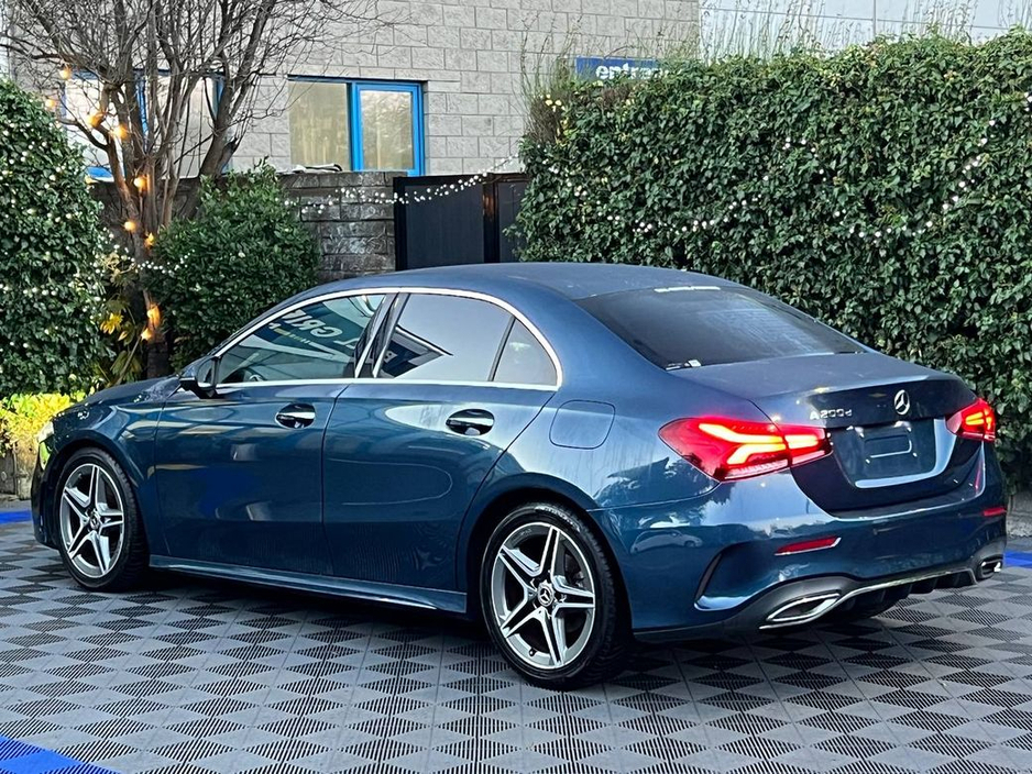 2020 Mercedes-Benz A Class A200d AMG-LINE PREMIUM PLUS * HUGE SPEC * // VIRTUAL COCKPIT // HEATED KINETIC MASSAGE SEATS // LOW MILEAGE €29,900