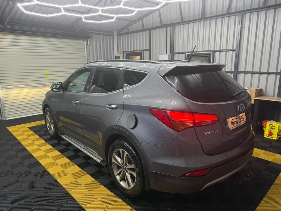 2016 Hyundai Santa Fe 2.2 CRDi 4WD Premium Auto €17,950