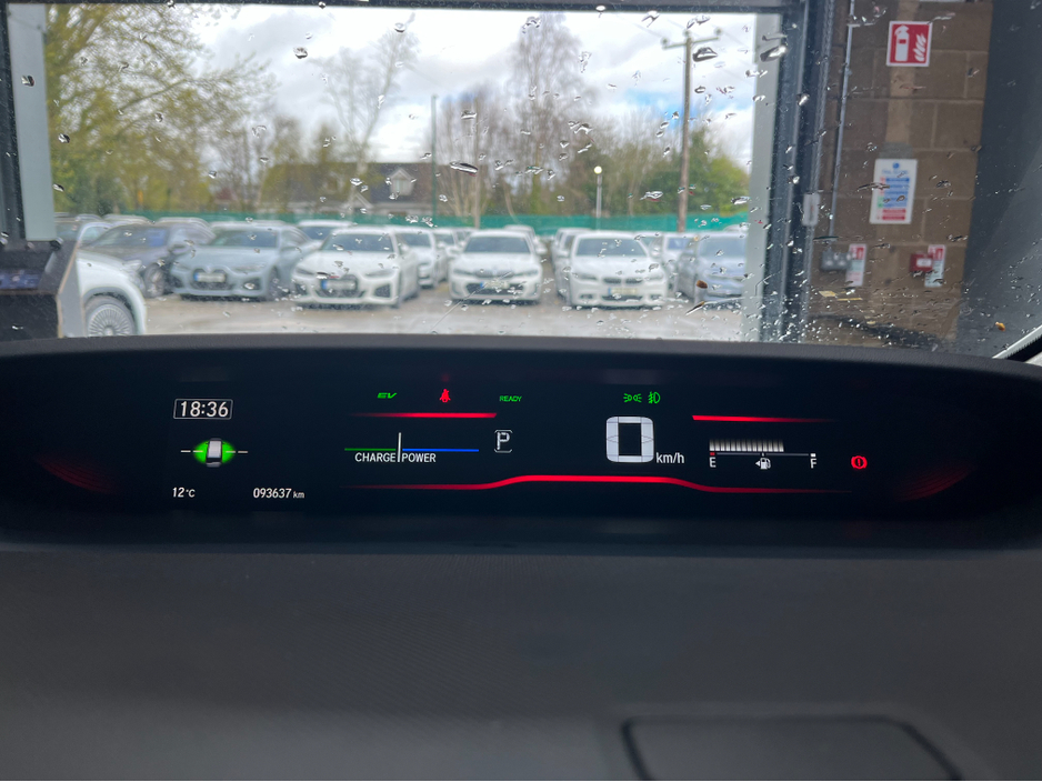 2019 Honda Stepwagon - image 20