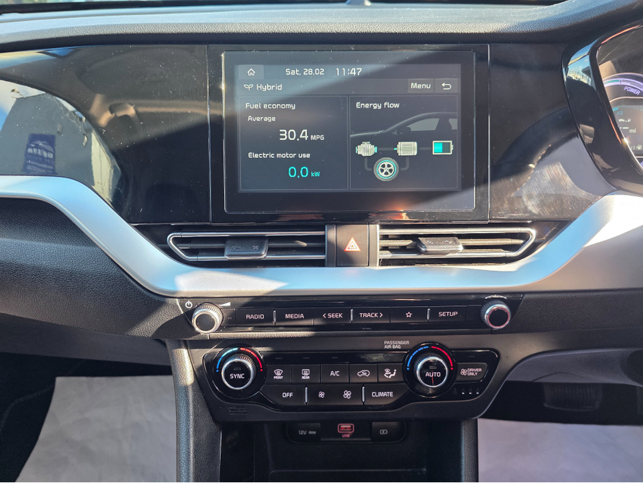 2020 Kia Niro - image 20