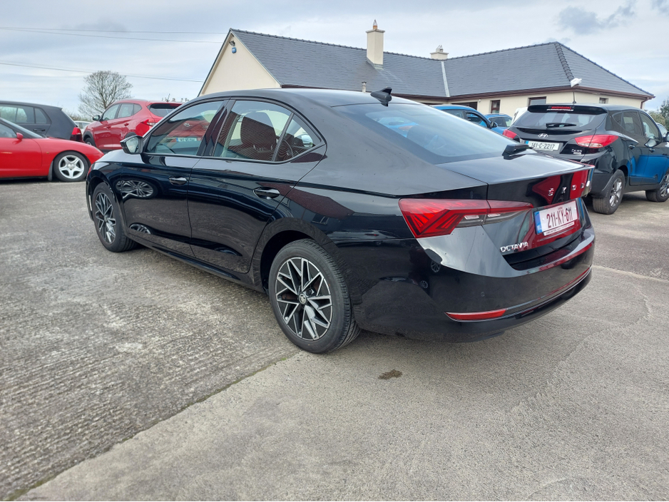 2021 Skoda Octavia AMBITION 1.0 TSI 110HP 4DR €21,950