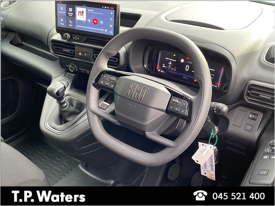 2026 Fiat Doblo - image 2