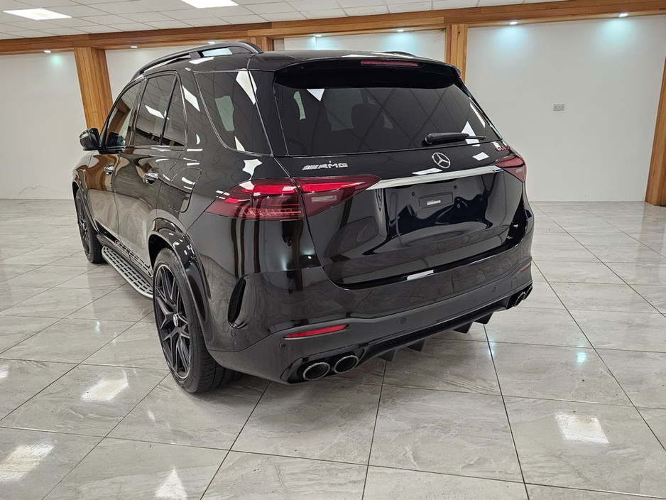 2025 Mercedes-Benz GLE Class - image 5