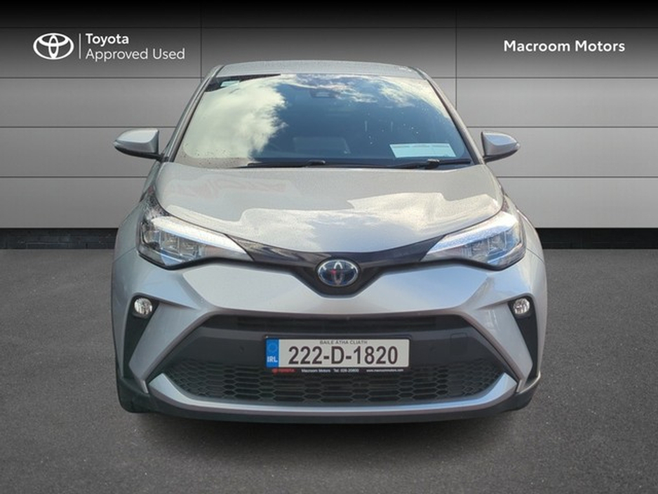 2022 Toyota C-HR - image 5