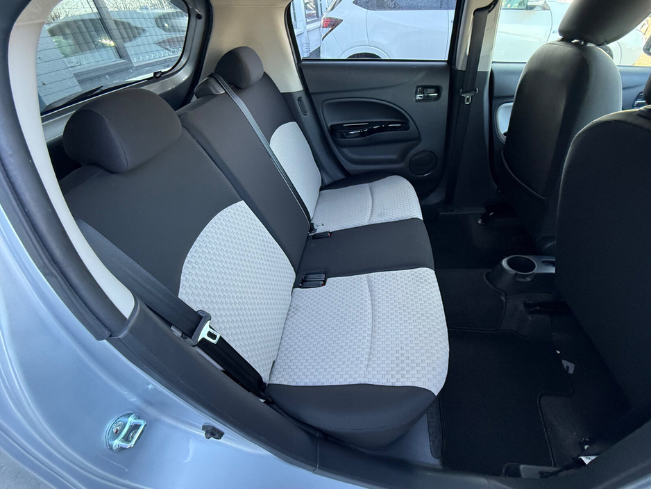 2017 Mitsubishi Mirage - image 22