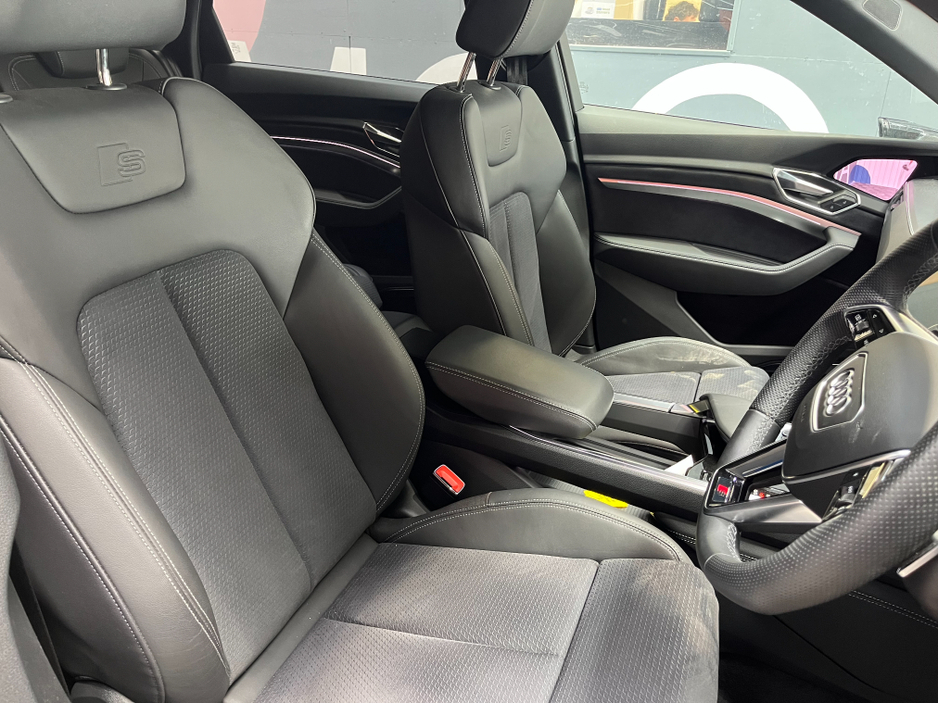 2023 Audi e-tron - image 11