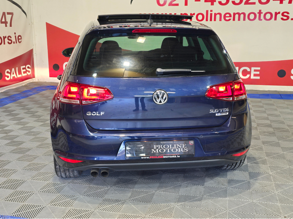 2016 Volkswagen Golf - image 10