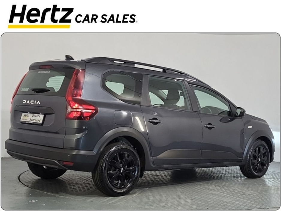 2023 Dacia Jogger - image 8