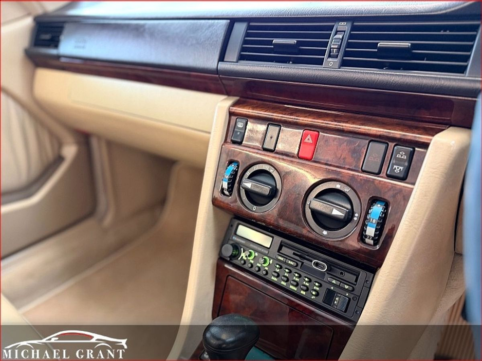 1996 Mercedes-Benz E Class - image 20