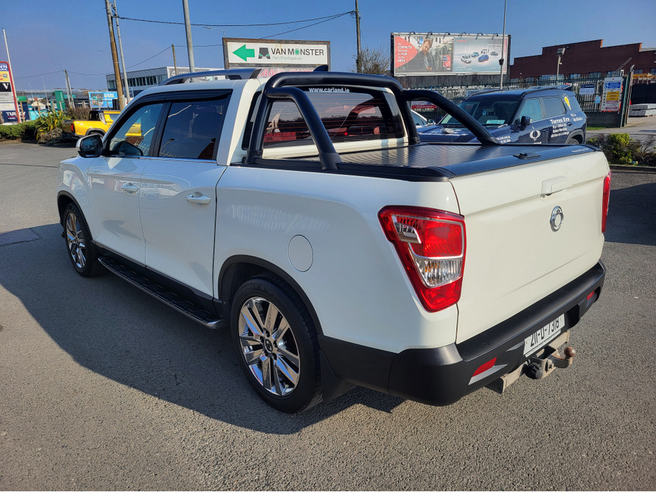 2021 Ssangyong Musso - image 5