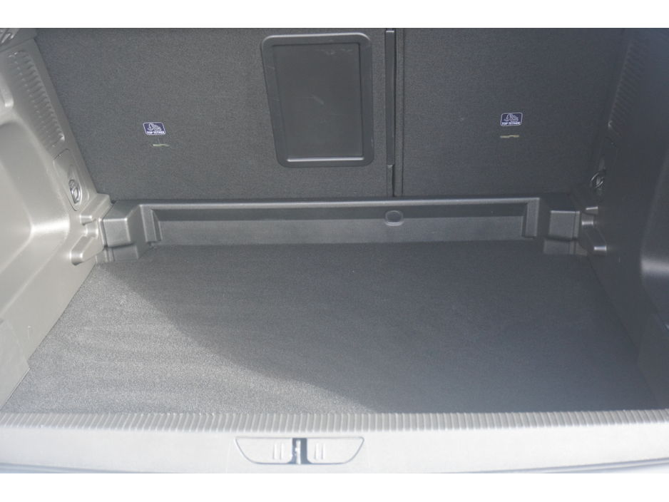 2023 Opel Grandland - image 23