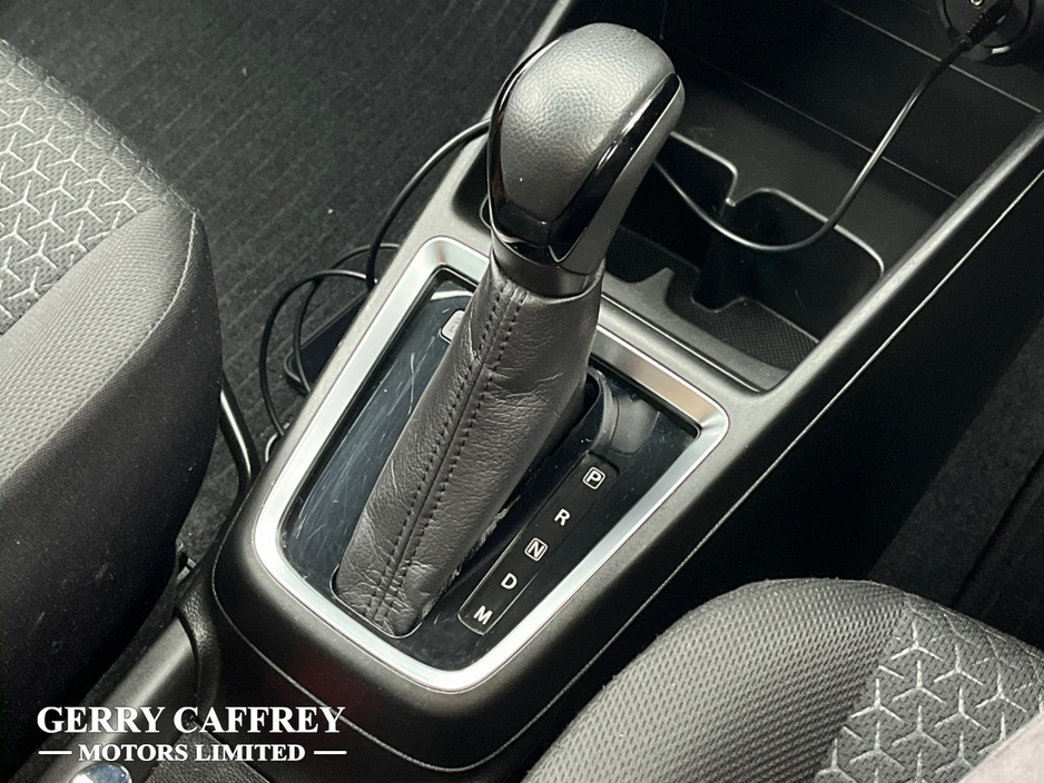 2022 Suzuki Swift - image 18