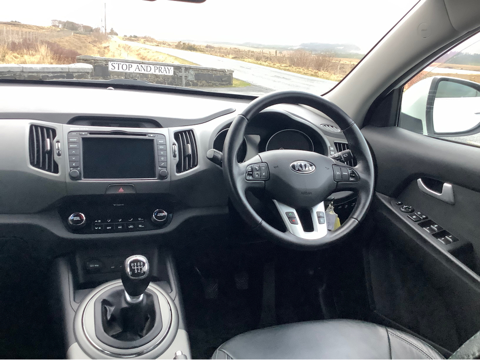 2015 Kia Sportage - image 17