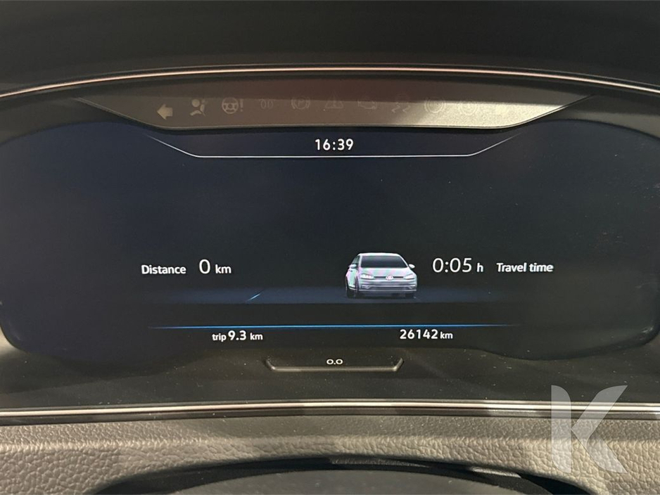 2020 Volkswagen Golf COMFORT LINE MEISTER - UPGRADED FACTORY ALLOYS - CRUISE CONTROL - REVERSE CAMERA - DIGITAL DASH €21,950