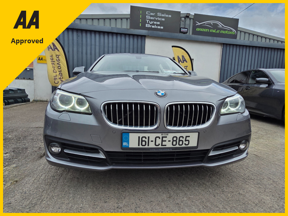 2016 BMW 5 Series - image 2