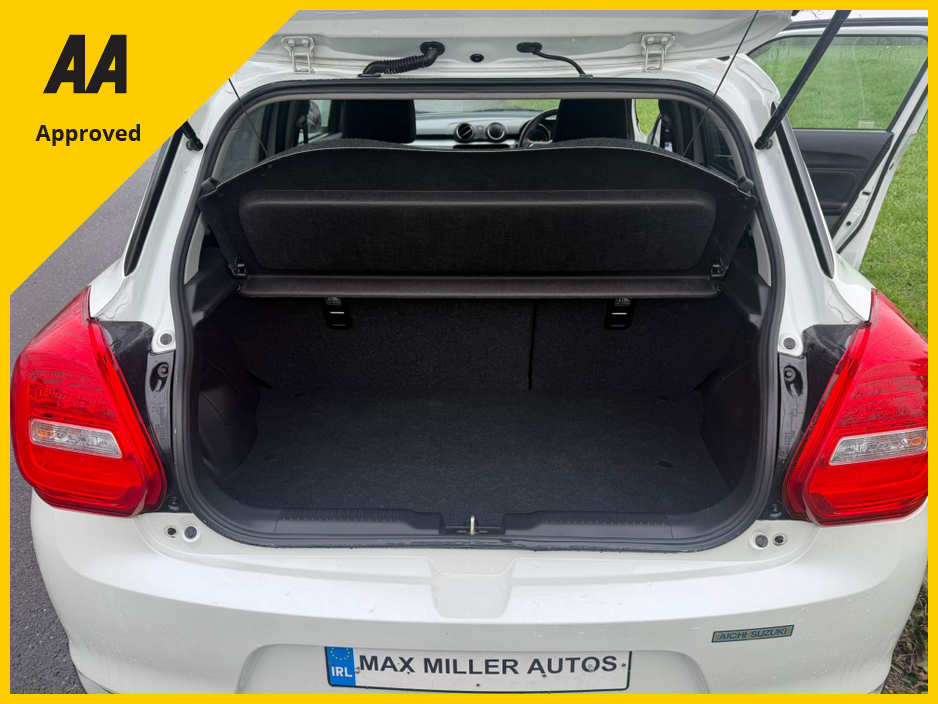 2017 Suzuki Swift 1.2 HYBRID , Reversing Camera