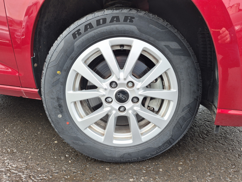 2023 Ford Tourneo Connect - image 5