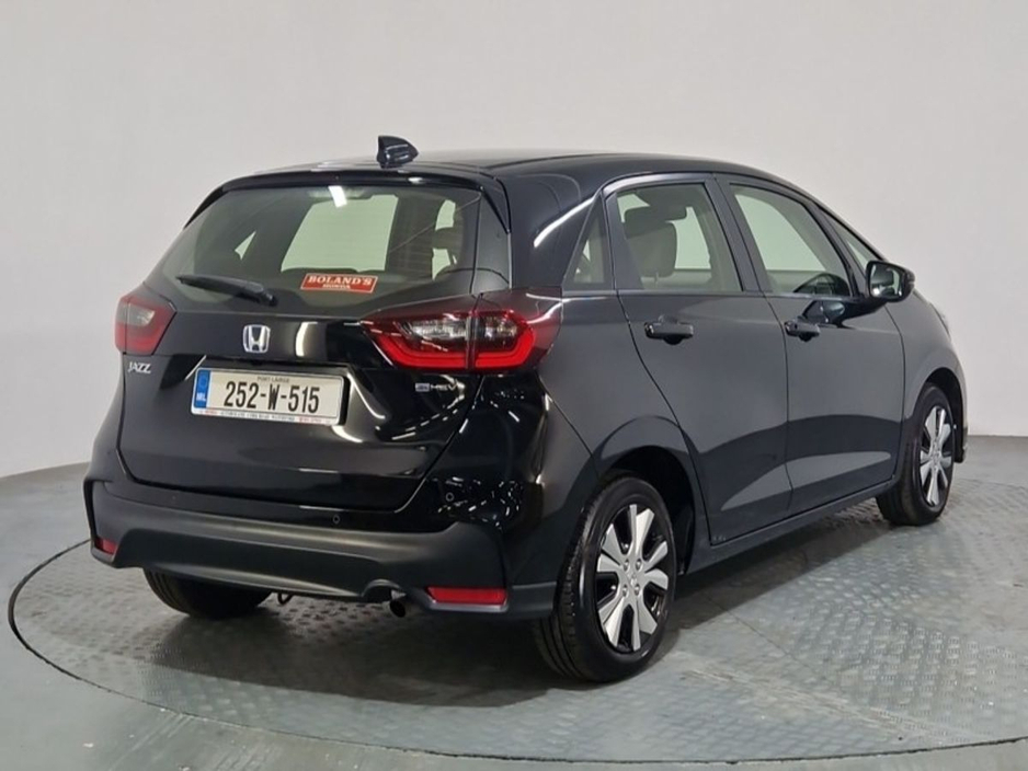 2025 Honda Jazz - image 3