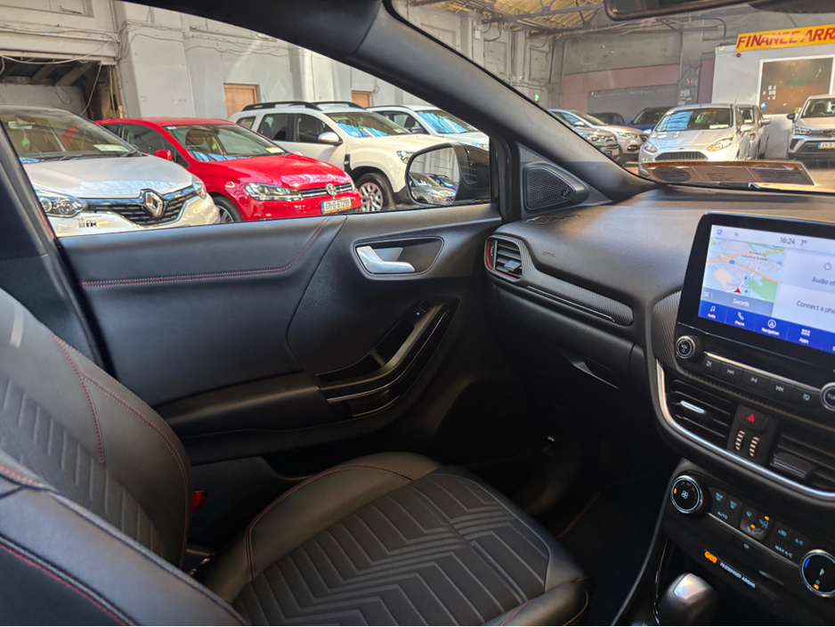 2023 Ford Puma - image 22