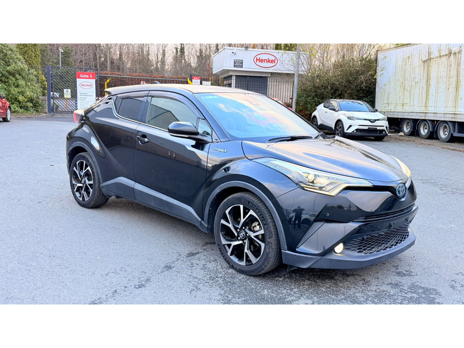 2019 Toyota C-HR 1.8 HYBRID LUNA €22,499