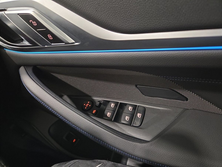 2025 BMW i4 - image 23