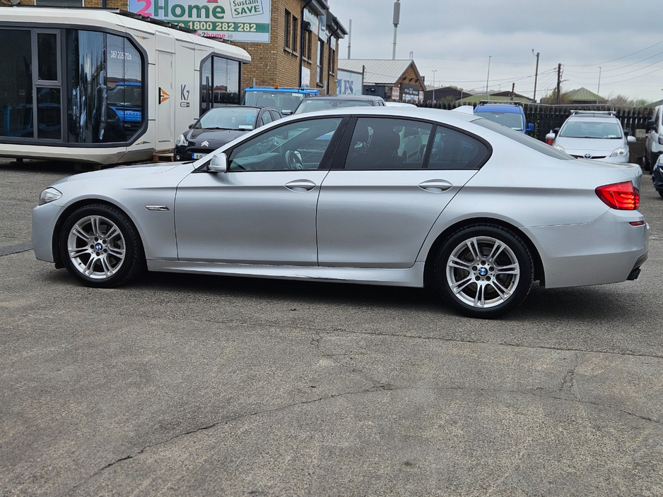 2012 BMW 5 Series - image 6