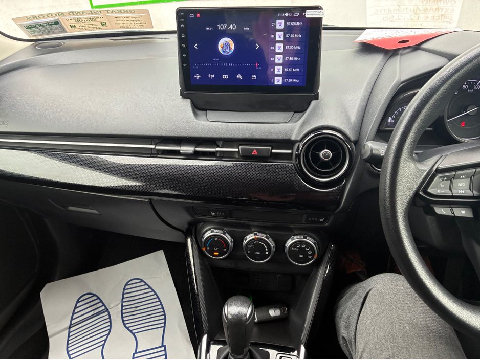 2017 Mazda Demio - image 19