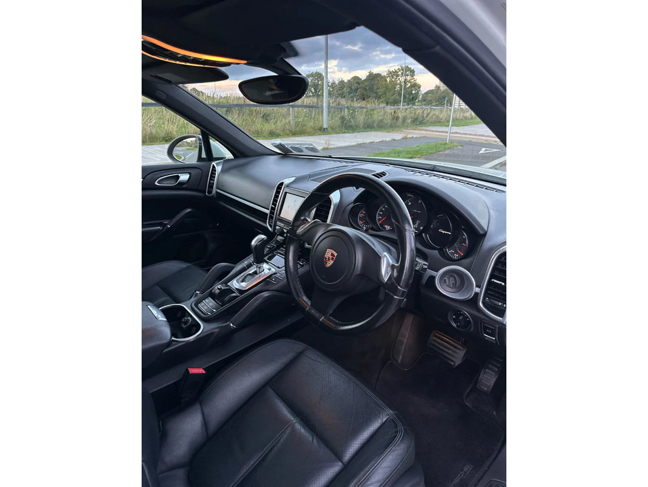 2012 Porsche Cayenne 3.0 V6 5DR 2ST €21,995