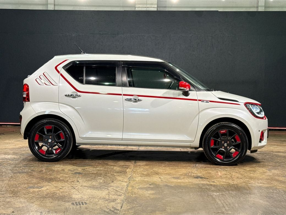 2016 Suzuki Ignis - image 2