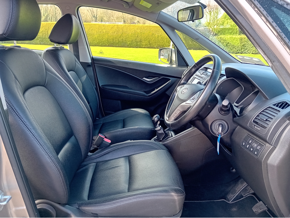 2018 Hyundai ix20 - image 6