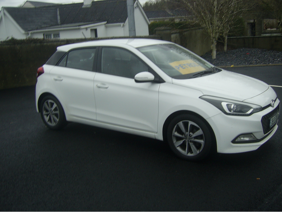 2015 Hyundai i20 PETROL DELUXE 5DR €7,950
